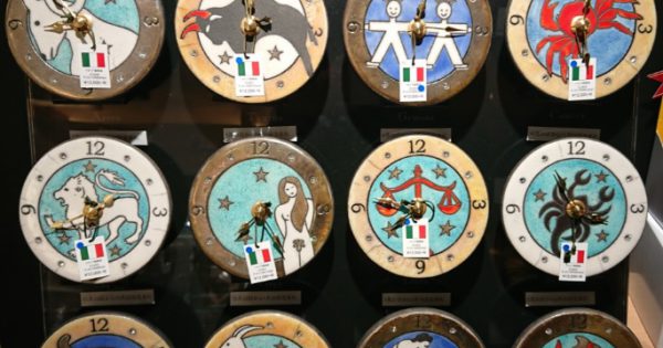 ★ 希少品　イタリア　アントニオザッカレラ　置き時計 時計 置き掛け兼用 アントニオ・ザッカレラ アナログ Z904