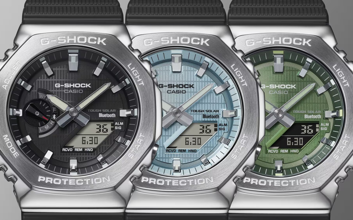 【GーSHOCK】メタルカバーシリーズ　ソーラーBluetooth