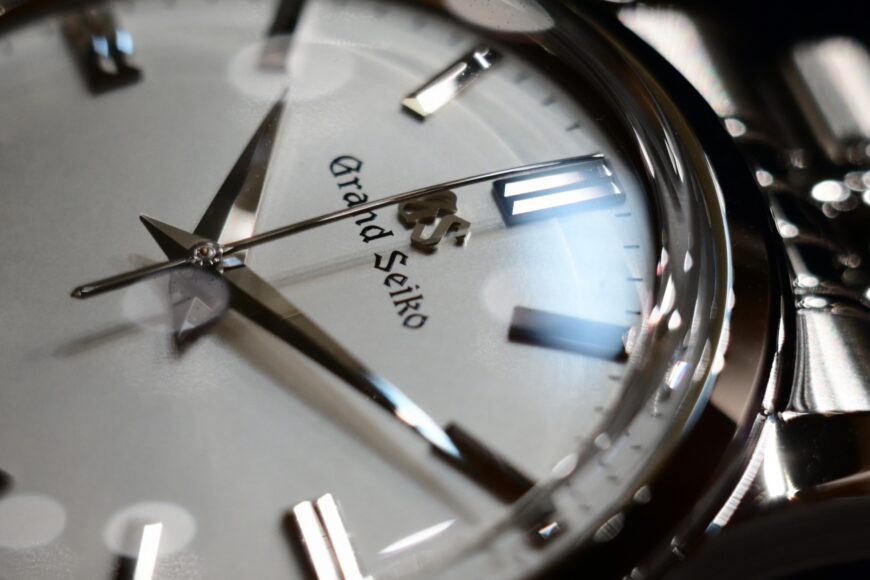 GRAND SEIKO SBGW305のご紹介